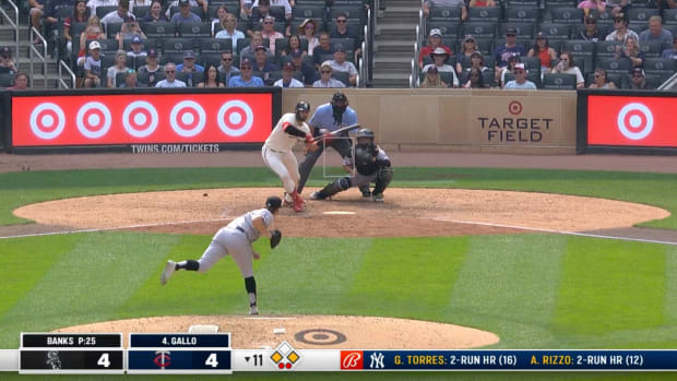Joey Gallo lays down a bunt